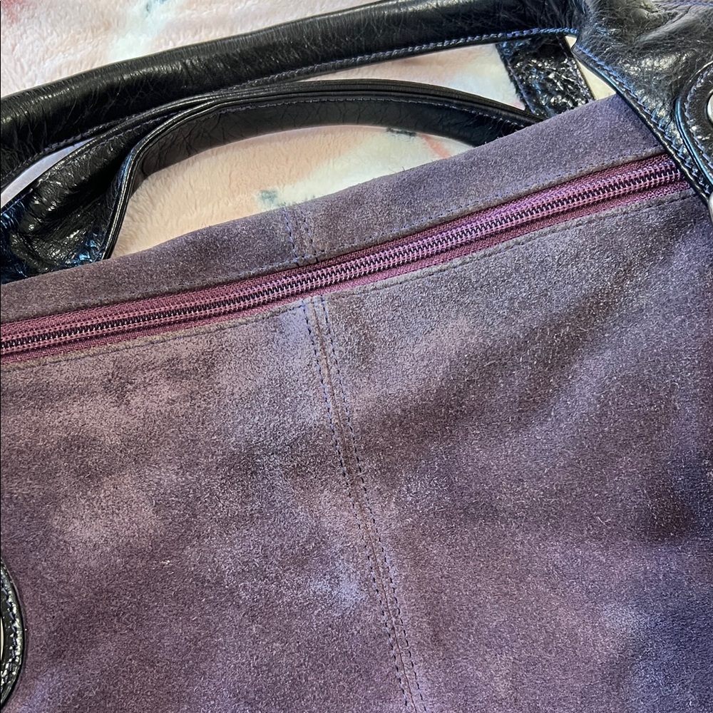 Purple suede, Gilda Tonelli Shoulder Bag with black leather handles - Picture 8 of 8